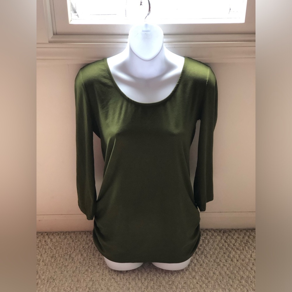 No Boundaries Dark Green Three Quarter Length Sleeve Top